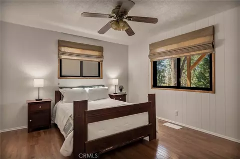 Bedroom - 374 Dunant, Crestline, CA 92325 photo 4 of 11