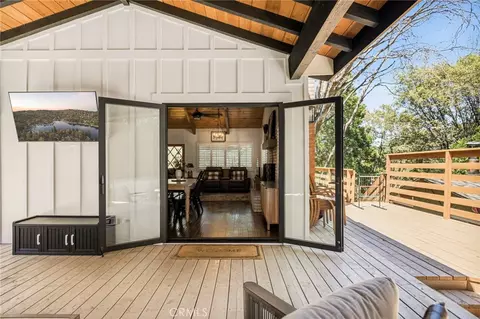 Exterior - 374 Dunant, Crestline, CA 92325 photo 8 of 31