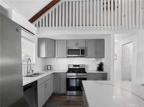 Kitchen - 1081 Apple Ave, Wrightwood, CA 92397 photo 5 of 5