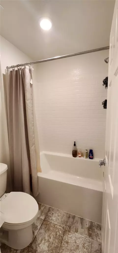 Bath - 21288 Telegraph, Riverside, CA 92507 photo 4 of 5