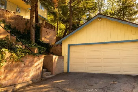 24687 San Moritz, Crestline, CA 92325 photo 4