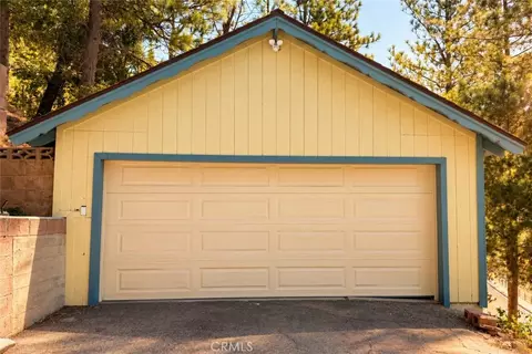24687 San Moritz, Crestline, CA 92325 photo 5