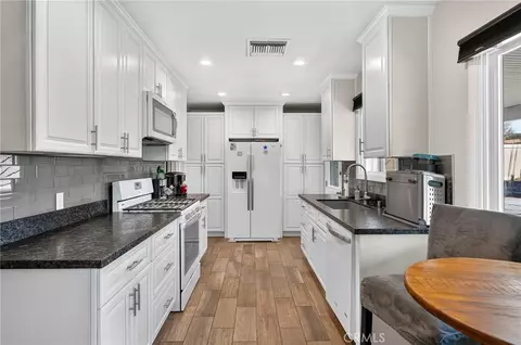 Kitchen - 230 E Pioneer, Redlands, CA 92374 photo 1 of 2