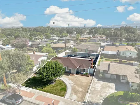 View/Area - 230 E Pioneer, Redlands, CA 92374 photo 1 of 5