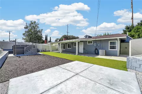 Exterior - 230 E Pioneer, Redlands, CA 92374 photo 6 of 10