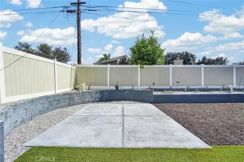 Exterior - 230 E Pioneer, Redlands, CA 92374 photo 5 of 10