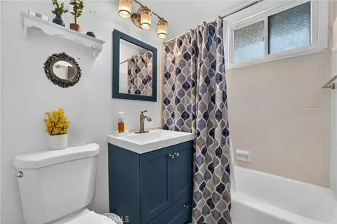 Bath - 230 E Pioneer, Redlands, CA 92374 photo 1 of 4
