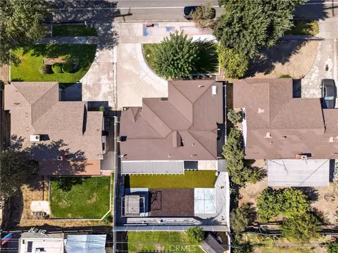 View/Area - 230 E Pioneer, Redlands, CA 92374 photo 2 of 5