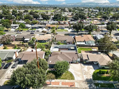 View/Area - 230 E Pioneer, Redlands, CA 92374 photo 3 of 5