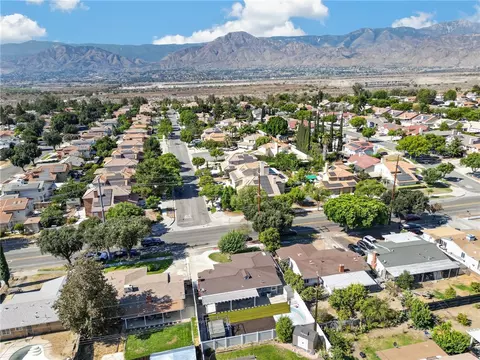 View/Area - 230 E Pioneer, Redlands, CA 92374 photo 5 of 5