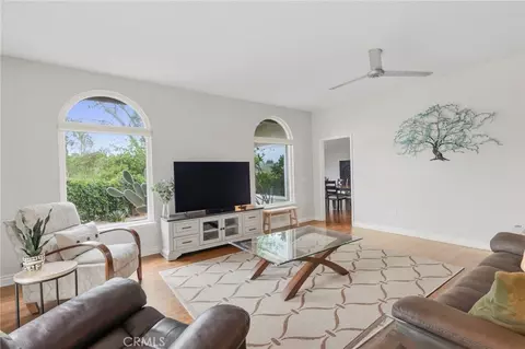 Living - 31016 E Sunset Dr N, Redlands, CA 92373 photo 1 of 2