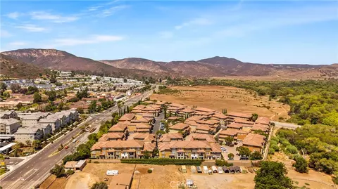 View/Area - 170 Via Montisi, Santee, CA 92071 photo 7 of 10