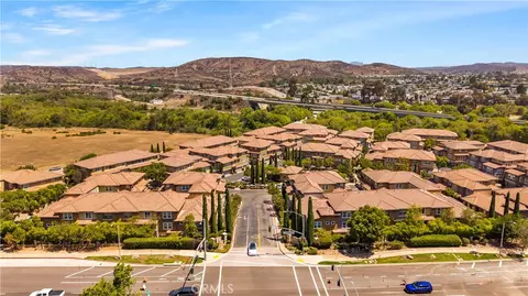 View/Area - 170 Via Montisi, Santee, CA 92071 photo 4 of 10