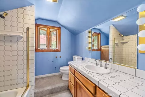 Bath - 41035 Pine Dr, Forest Falls, CA 92339 photo 2 of 5