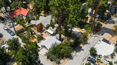 View/Area - 41035 Pine Dr, Forest Falls, CA 92339 photo 1 of 5