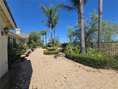Exterior - 16005 Regency Rnch, Riverside, CA 92504 photo 13 of 18