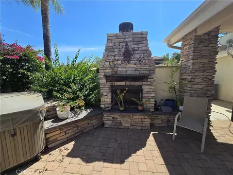 Exterior - 16005 Regency Rnch, Riverside, CA 92504 photo 11 of 18