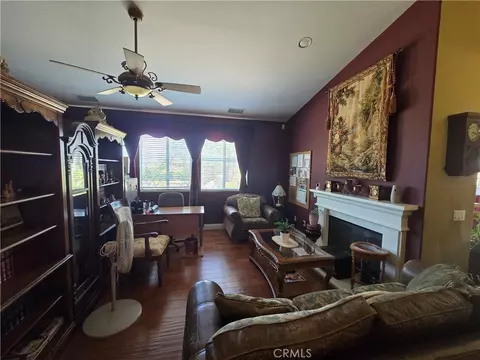 Living - 16005 Regency Rnch, Riverside, CA 92504 photo 3 of 4