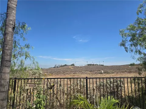 Exterior - 16005 Regency Rnch, Riverside, CA 92504 photo 15 of 18