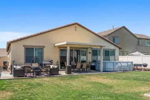 Exterior - 6027 Evenfall, Banning, CA 92220 photo 6 of 9