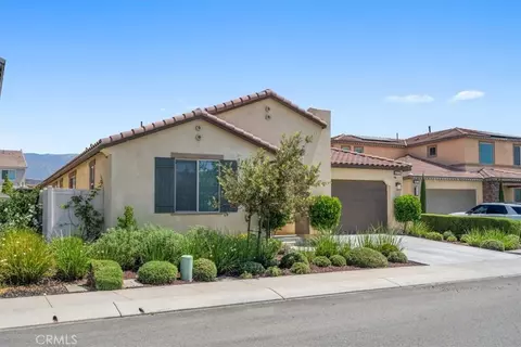 Exterior - 6027 Evenfall, Banning, CA 92220 photo 2 of 9