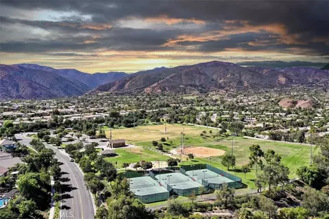 View/Area - 4469 Driving Range, Corona, CA 92883 photo 9 of 10