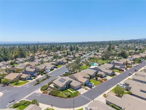 View/Area - 958 Falcon Vw, Upland, CA 91784 photo 10 of 10