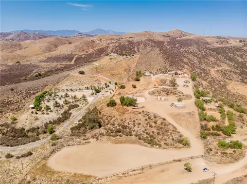 View/Area - 22125 Post Rd, Perris, CA 92570 photo 9 of 16
