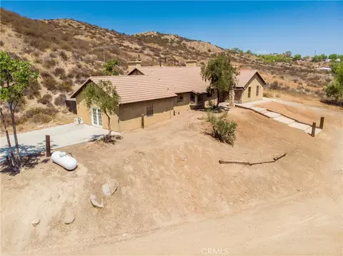 Exterior - 22125 Post Rd, Perris, CA 92570 photo 2 of 4