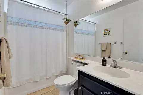Bath - 22779 El Centro, Apple Valley, CA 92307 photo 3 of 4