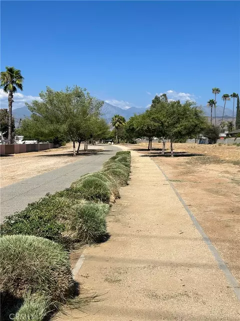 450 Judson St #70, Redlands, CA 92374 photo 33