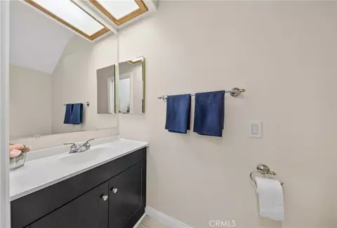 Bath - 11666 Madison St, Yucaipa, CA 92399 photo 4 of 4