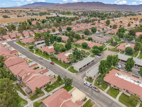 View/Area - 19233 Elm, Apple Valley, CA 92308 photo 2 of 8