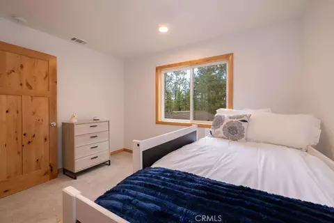 Bedroom - 352 Feldstrasse, Big Bear Lake, CA 92315 photo 11 of 12