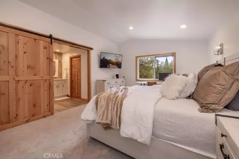 Bedroom - 352 Feldstrasse, Big Bear Lake, CA 92315 photo 2 of 12
