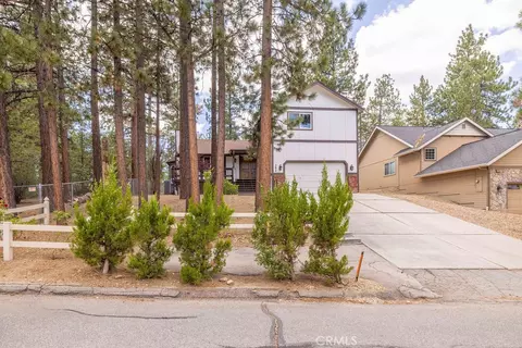 Exterior - 352 Feldstrasse, Big Bear Lake, CA 92315 photo 8 of 17