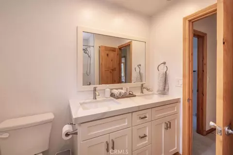 Bath - 352 Feldstrasse, Big Bear Lake, CA 92315 photo 6 of 6