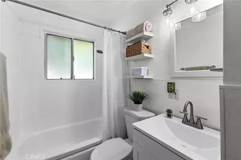 Bath - 186 N N Ctr, Redlands, CA 92373 photo 2 of 2