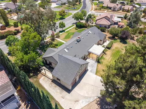 View/Area - 13195 Serape Ct, Yucaipa, CA 92399 photo 2 of 4