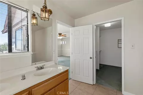 Bath - 13195 Serape Ct, Yucaipa, CA 92399 photo 5 of 5