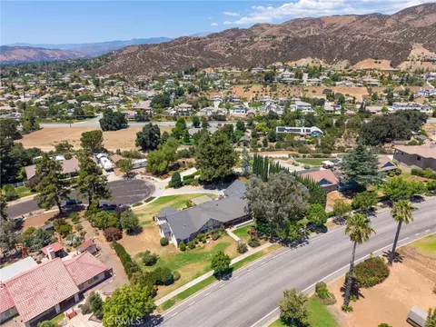 View/Area - 13195 Serape Ct, Yucaipa, CA 92399 photo 4 of 4