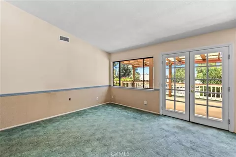 Living - 13195 Serape Ct, Yucaipa, CA 92399 photo 7 of 13