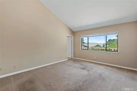 Bedroom - 13195 Serape Ct, Yucaipa, CA 92399 photo 7 of 10