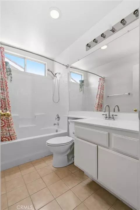 Bath - 1362 Plumwood Dr, Mentone, CA 92359 photo 2 of 2