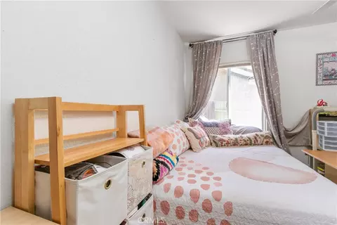 Bedroom - 1362 Plumwood Dr, Mentone, CA 92359 photo 5 of 5