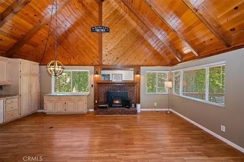 Living - 363 Castle Gate, Lake Arrowhead, CA 92352 photo 3 of 7