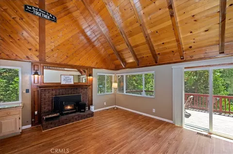 Living - 363 Castle Gate, Lake Arrowhead, CA 92352 photo 2 of 7