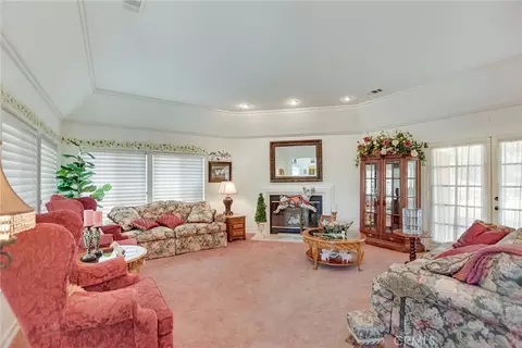 Living - 10389 Walnut Grove Ct, Yucaipa, CA 92399 photo 1 of 3