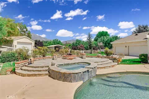 Exterior - 10389 Walnut Grove Ct, Yucaipa, CA 92399 photo 6 of 11