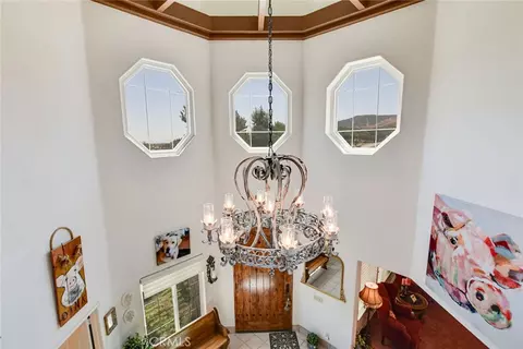 Entry Way - 10389 Walnut Grove Ct, Yucaipa, CA 92399 photo 6 of 6